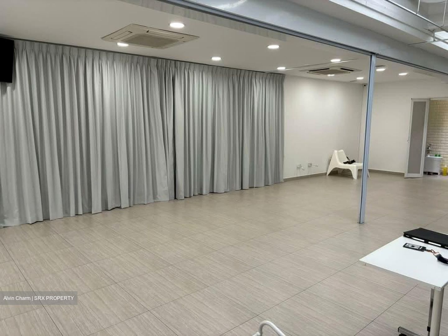 Crawford Court (D7), Retail #555030531